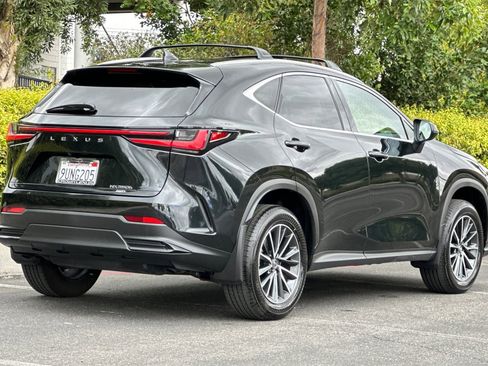 Used 2025 Lexus NX 350h AWD w/ Accessory Package (2T) image 9
