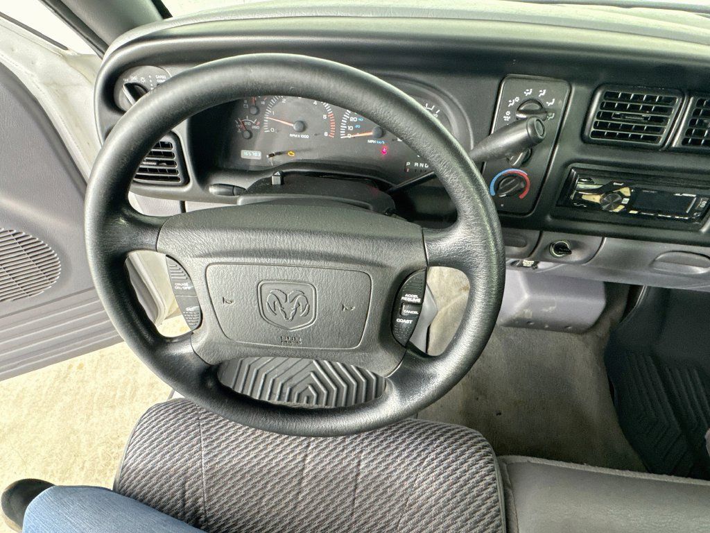 Used 2001 Dodge Ram 1500 Truck 2WD Quad Cab image 11