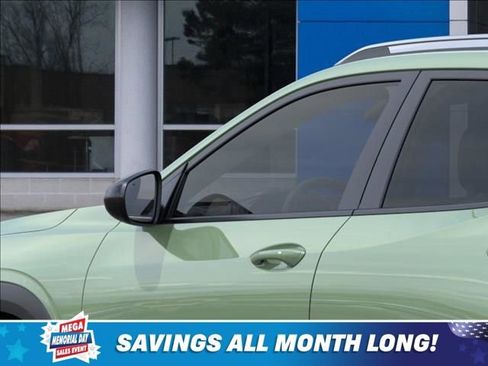 New 2026 Chevrolet Trax ACTIV w/ Sunroof Package FWD image 12