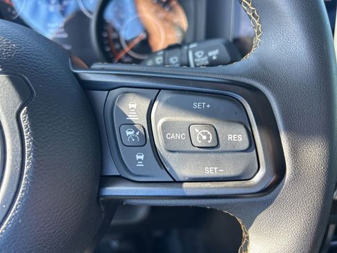 Certified 2024 Jeep Wrangler Sport S AWD/4WD image 40