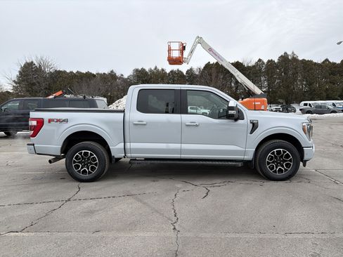 Used 2022 Ford F150 Lariat w/ Equipment Group 502A High image 4