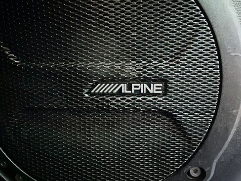 Used 2020 Jeep Wrangler Unlimited Sahara w/ Uconnect 4C Nav & Sound Group image 25