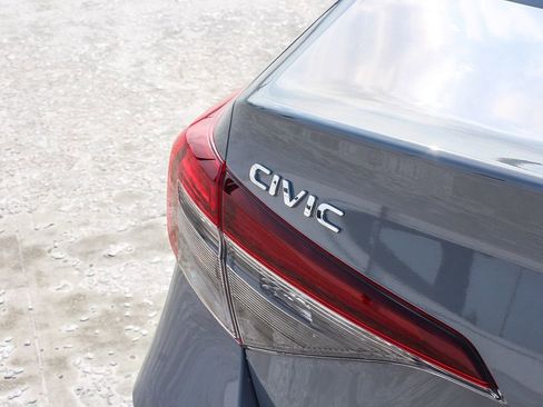 Certified 2025 Honda Civic Sport image 7