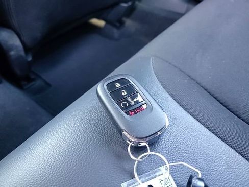 Used 2023 Honda Civic Sport image 25