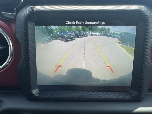 Used 2019 Jeep Wrangler Unlimited Rubicon w/ Advanced Safety Group AWD/4WD image 27