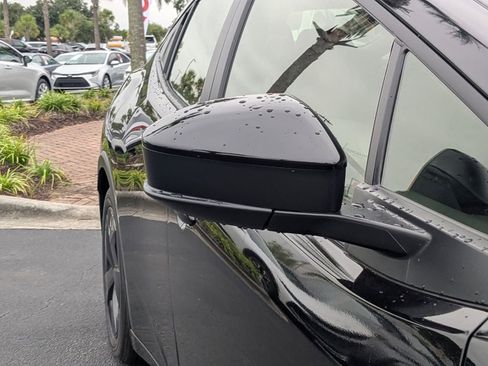 New 2026 Toyota Prius Plug-In Hybrid image 12