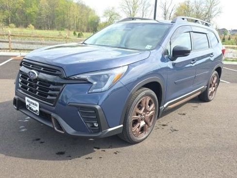 Used 2025 Subaru Ascent Bronze Edition w/ Popular Package #2 image 1