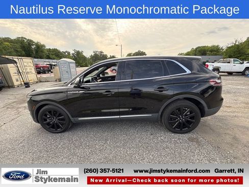 Used 2023 Lincoln Nautilus Reserve w/ Equipment Group 201A AWD/4WD image 5
