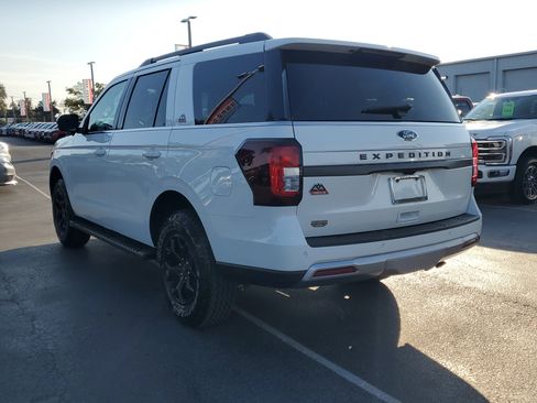 Used 2024 Ford Expedition Timberline image 7