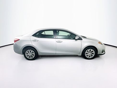 Used 2019 Toyota Corolla LE image 10