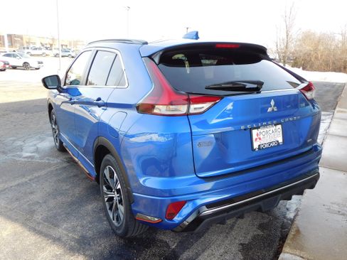 Used 2022 Mitsubishi Eclipse Cross SEL image 3