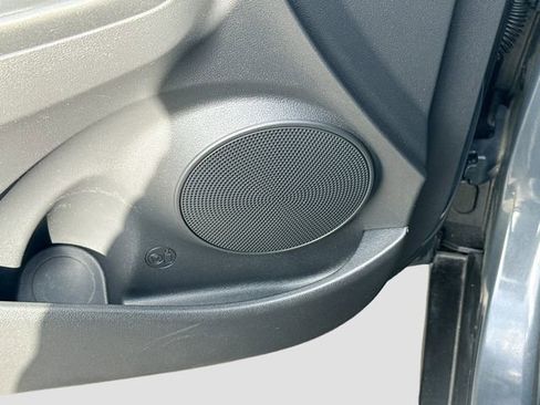 Used 2023 Hyundai Kona SEL FWD image 18