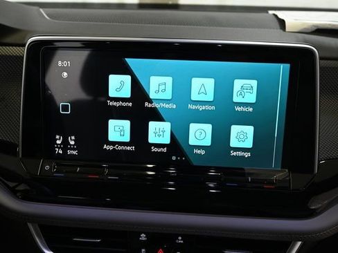 New 2026 Volkswagen Atlas Cross Sport SEL AWD/4WD image 5