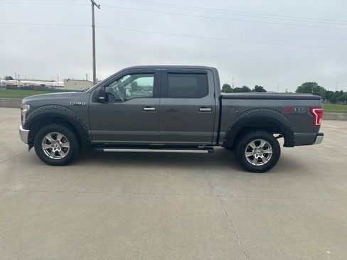 Used 2017 Ford F150 XLT w/ Equipment Group 302A Luxury AWD/4WD image 8