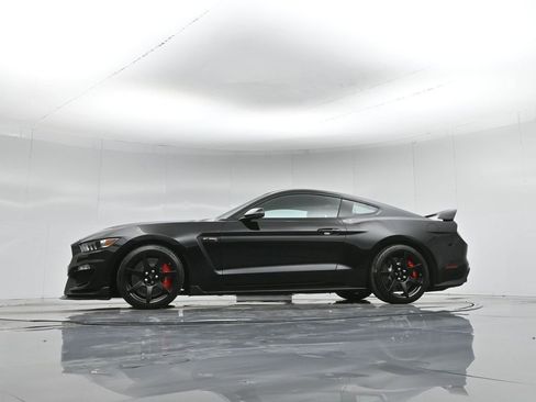 Used 2017 Ford Mustang Shelby GT350R w/ GT350R Equipment Group 920A image 8