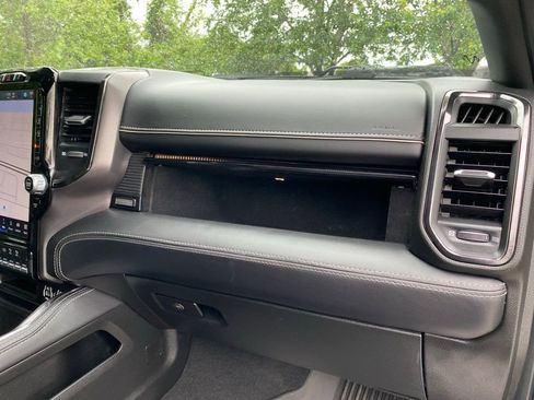 Used 2023 RAM 2500 Limited AWD/4WD image 40
