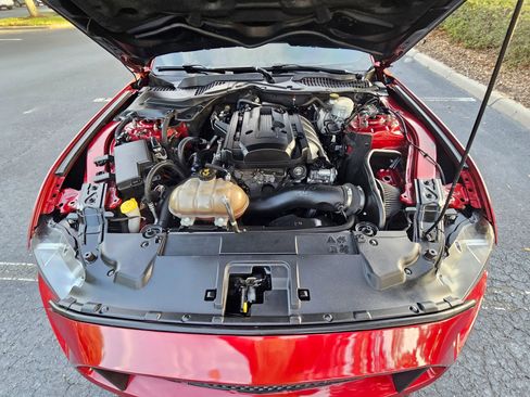 Used 2019 Ford Mustang Coupe w/ Equipment Group 101A RWD image 18