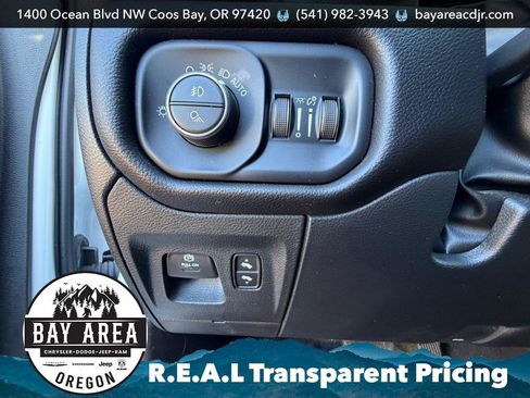 Used 2023 RAM 1500 Laramie AWD/4WD image 18