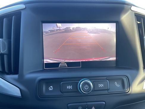 Used 2023 GMC Terrain SLE w/ Driver Convenience Package image 25