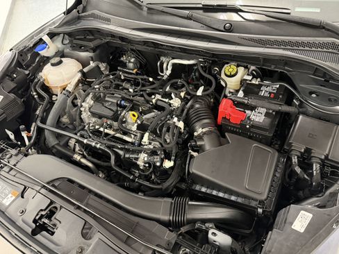 Used 2022 Ford Escape SE w/ SE Sport Appearance Package image 33