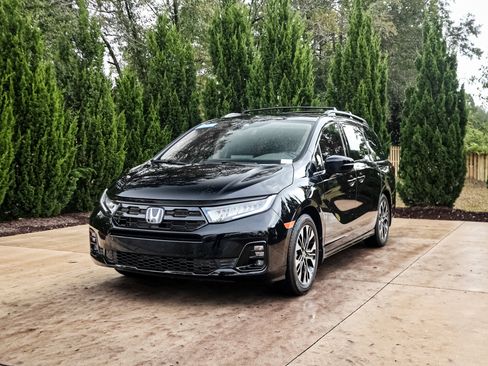 Used 2026 Honda Odyssey Elite image 5