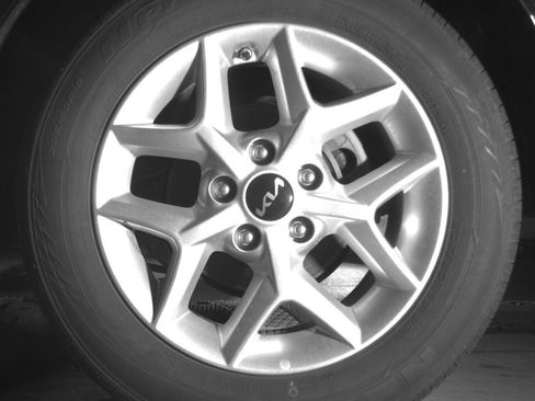 Used 2025 Kia Soul LX w/ LX Technology Package FWD image 14