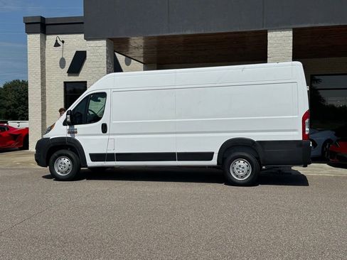 Used 2022 RAM ProMaster 3500 w/ Convenience Group FWD image 8
