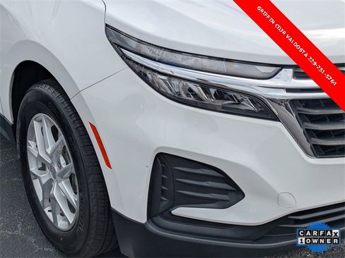 Used 2023 Chevrolet Equinox LS w/ LS Convenience Package image 9