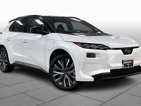 New 2026 Subaru Solterra image 2