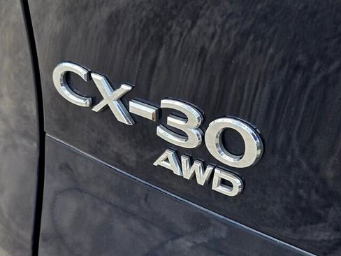 Used 2023 MAZDA CX-30 AWD 2.5 S w/ Premium Package image 11
