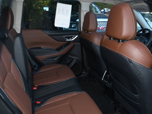 Used 2024 Subaru Forester Touring w/ POP Package 3 image 21