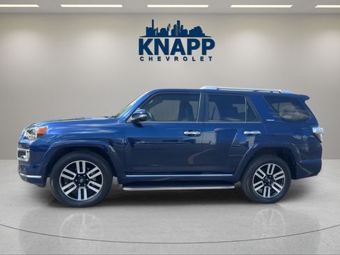 Used 2024 Toyota 4Runner Limited RWD image 8