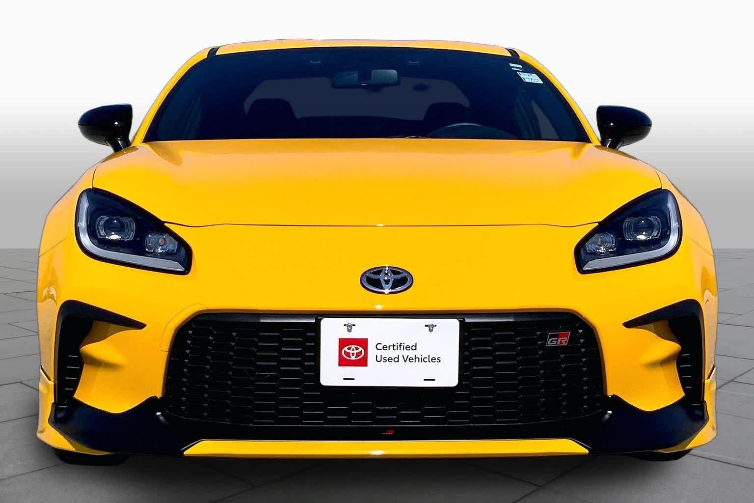 Used 2026 Toyota GR86 YUZU Limited w/ GR Aero Kit RWD image 4