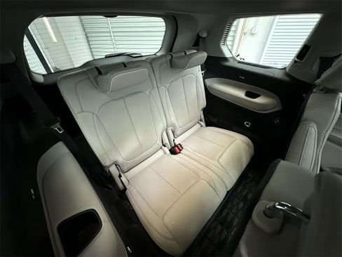 Used 2021 Jeep Grand Cherokee L Overland w/ Advanced Protech Group III image 18