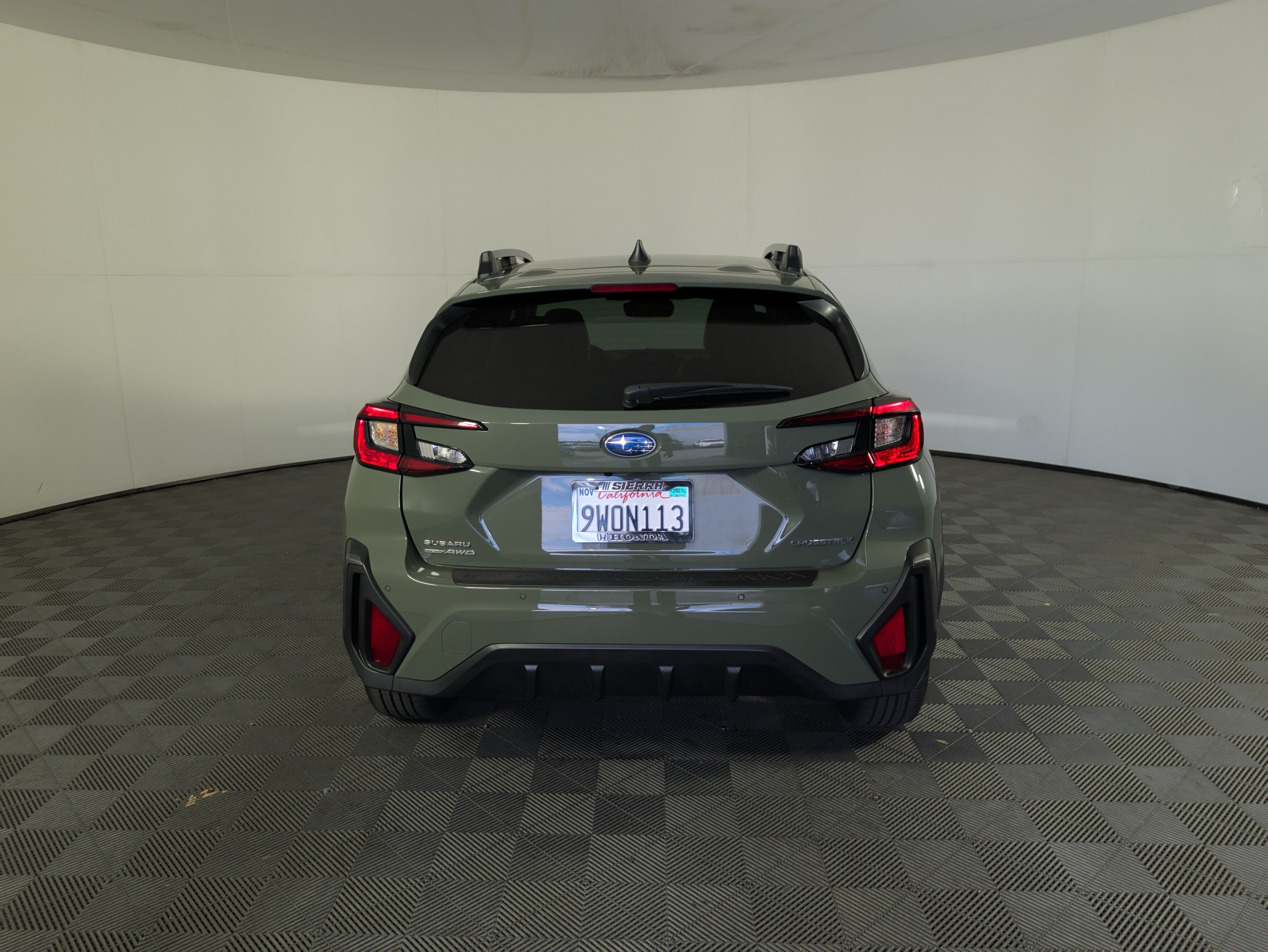 Used 2025 Subaru Crosstrek 2.5i Limited w/ Crosstrek Mirror Package AWD/4WD image 5