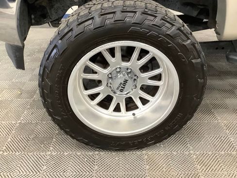 Used 2017 Ford F250 Lariat w/ Lariat Ultimate Package image 2