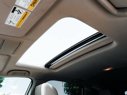 Used 2017 Honda CR-V Touring image 40