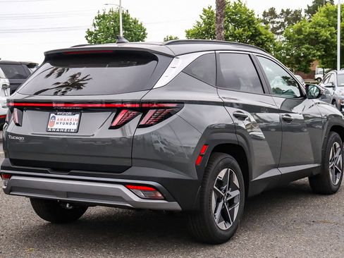 New 2026 Hyundai Tucson SEL FWD image 7