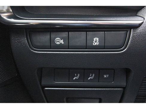 Certified 2025 MAZDA MAZDA3 s FWD image 20