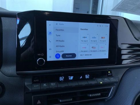 Certified 2025 Toyota Camry SE image 29