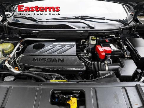 Used 2022 Nissan Rogue SV AWD/4WD image 6