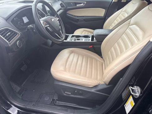 Used 2024 Ford Edge SEL AWD/4WD image 15