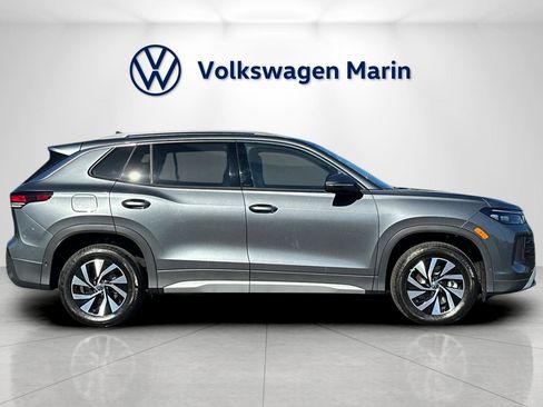 New 2025 Volkswagen Tiguan S image 6
