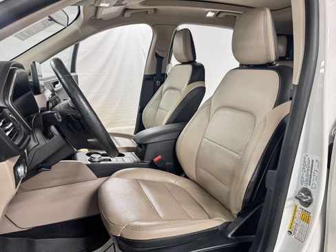 Used 2020 Ford Escape SEL AWD/4WD image 9