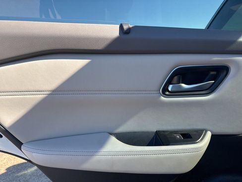 Certified 2021 Nissan Rogue SL image 21