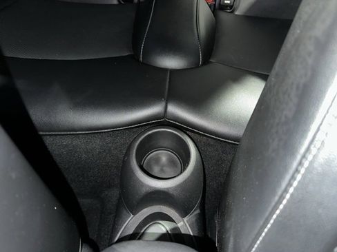 Used 2015 MINI Cooper 2-Door Hardtop image 26