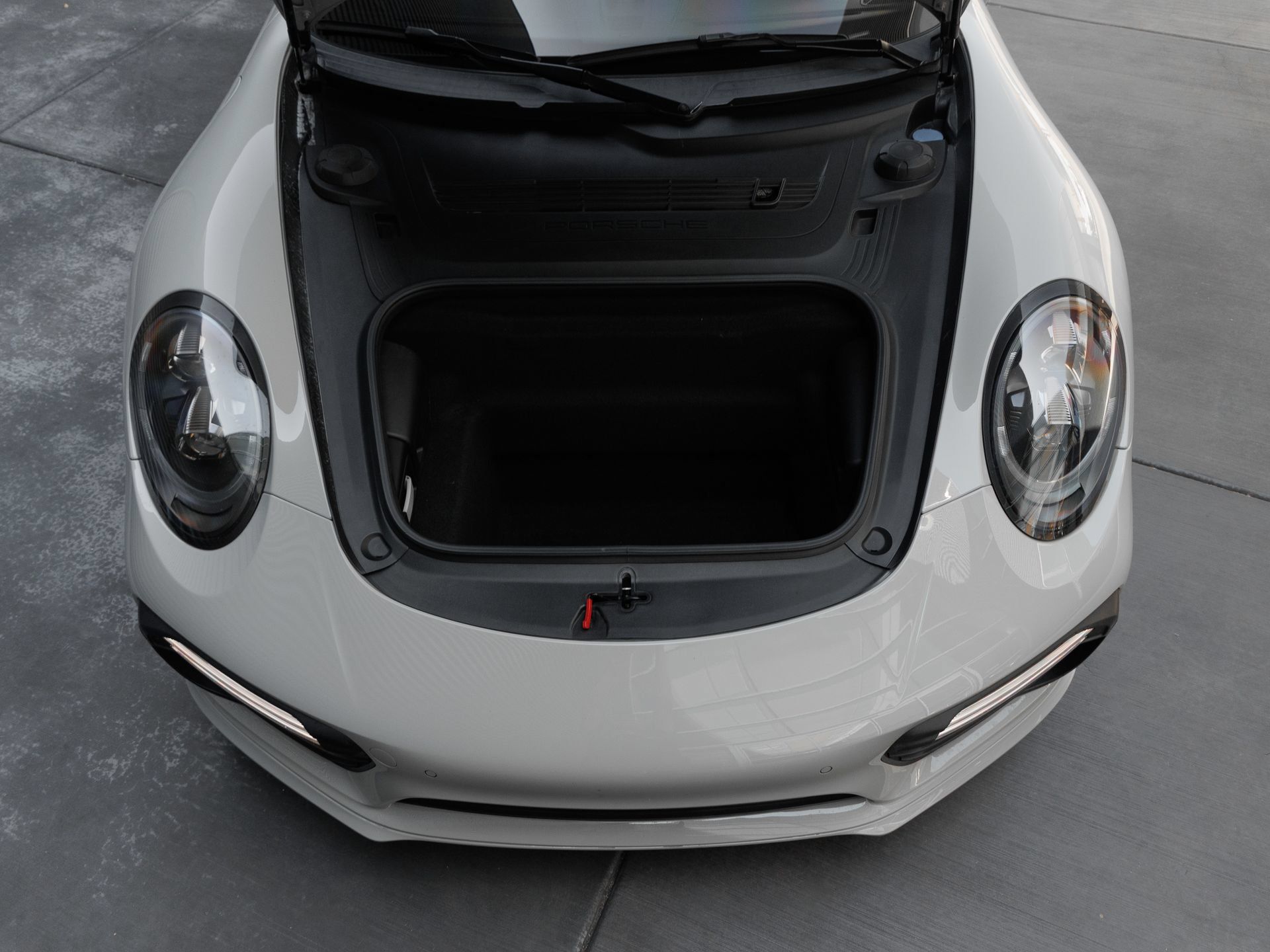 Certified 2019 Porsche 911 Turbo S AWD/4WD image 39