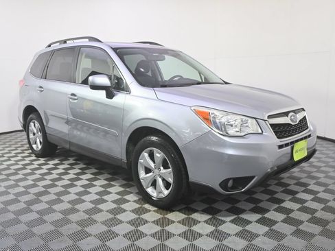 Used 2014 Subaru Forester 2.5i Limited w/ Popular Package #2 AWD/4WD image 8