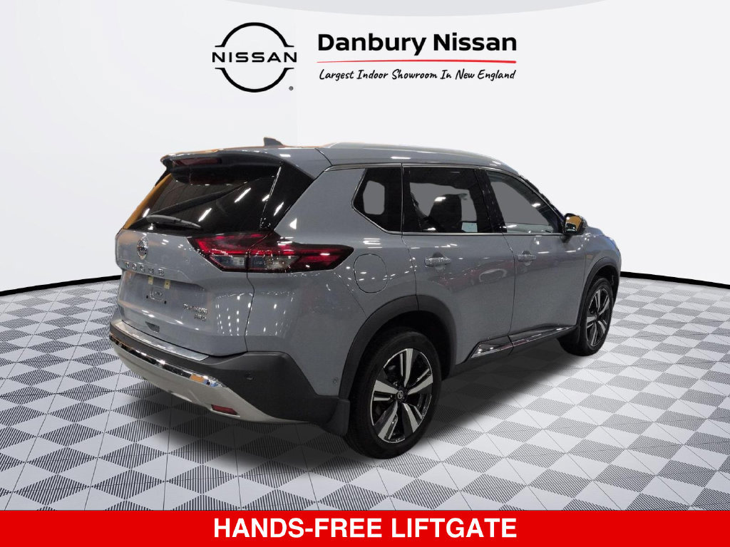 Used 2021 Nissan Rogue Platinum AWD/4WD image 3