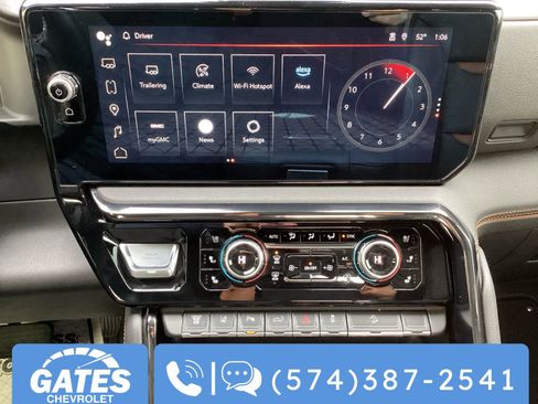 Used 2024 GMC Sierra 2500 AT4 w/ AT4 Premium Plus Package image 3